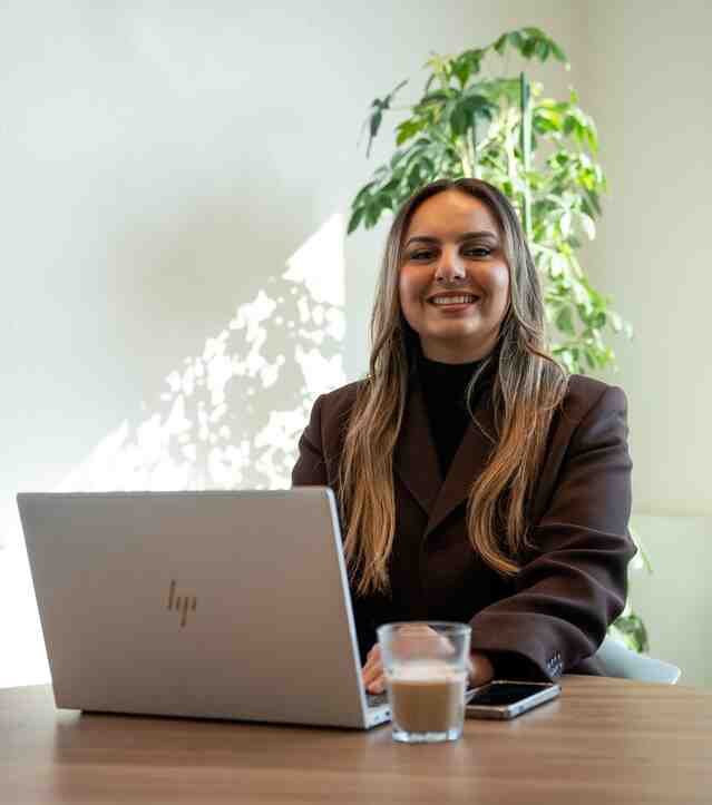 Van Recruiter naar Senior Consultant: het verhaal van Amira